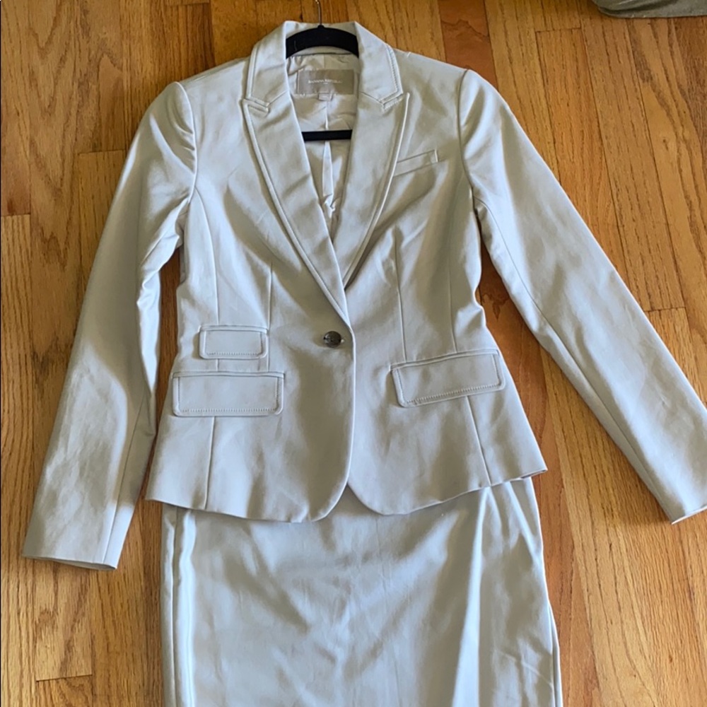 Banana Republic Tan Suit Set